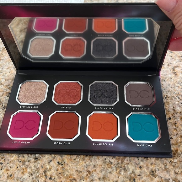 Dominique Cosmetics Celestial Thunder - Picture 1 of 2